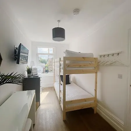 Pearl House - Delightful 3-4 Bedroom Coastal Getaway Gorleston-on-Sea Exterior foto