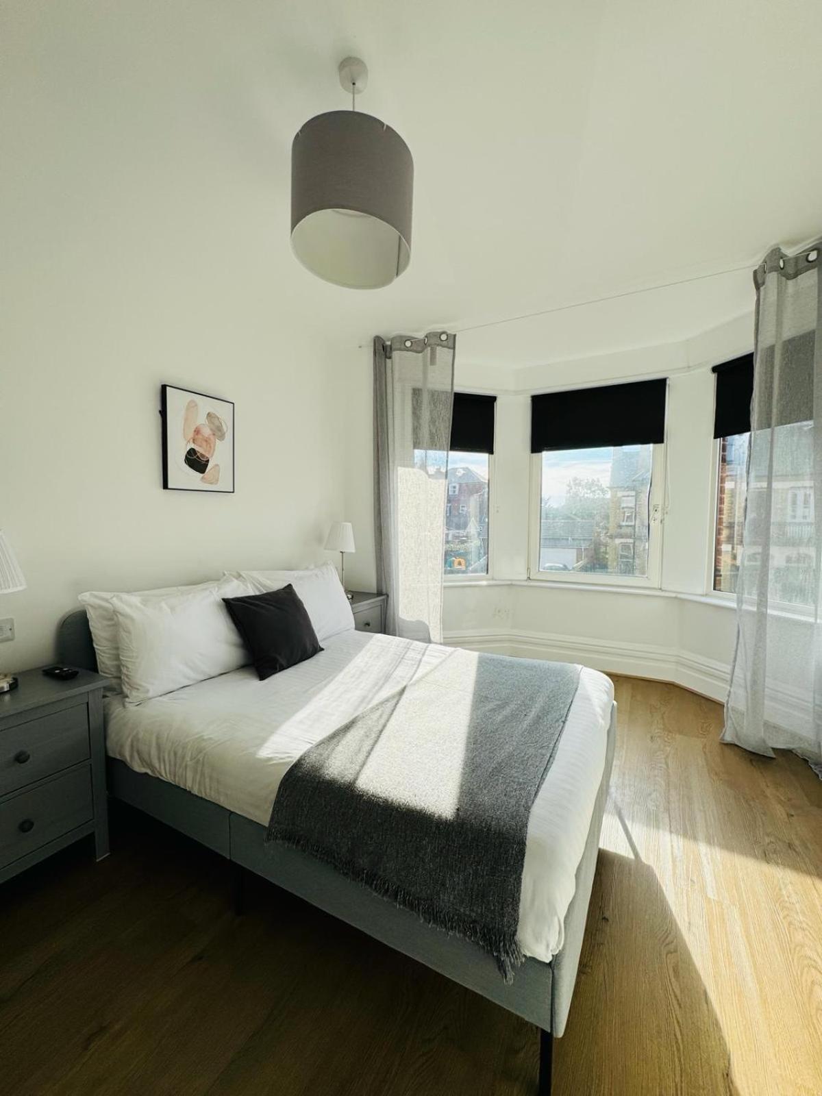 Сasa de vacaciones Pearl House - Delightful 3-4 Bedroom Coastal Getaway Gorleston-on-Sea